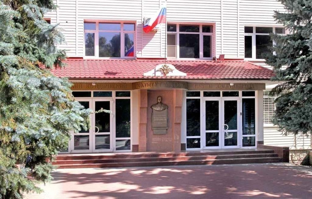 В ГИБДД Морозовска сообщили о прямом наборе кандидатов на обучение в ВУЗ МВД