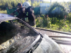 Ford Focus сгорел в Морозовске на улице Дзержинского
