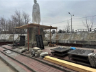 Скульптуры отформованы для копий: в Морозовске продолжают ремонтировать памятные сооружения 