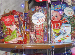 Много вкусных конфет в каждом новогоднем подарке: магазин «Эдельвейс»