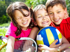 Путевки оздоровительные лагеря и центры могут получить дети из Морозовского района