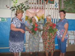 Забота и внимание - главное в жизни пожилых людей, - считает кульорганизатор Великановского сельского клуба Марина Зубкова