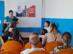Тематический вечер «Победы нашей негасимый свет» провели в Сибирьчанском сельском клубе в честь 80-летия освобождения Ростовской области
