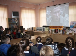 Письмо в редакцию: Легенду о белом журавлике услышали дети в библиотеке