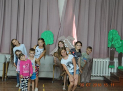 Конкурсную программу «Ключи от лета» провели для детей в сельском клубе хутора Вишневка