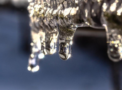 Небольшое потепление и снег ожидаются в Морозовске во второй половине дня, 25 декабря