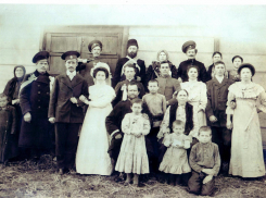 История фотографии: дружная семья из хутора Троицкий прошла через все тяготы гражданской войны