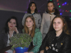 Где у кузнечика ухо и плавают ли муравьи, отгадывали участники часа информации в Вольно-Донском СДК