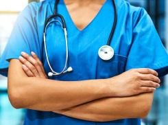 День за два: донским медработникам учтут стаж работы с COVID-больными в двойном размере