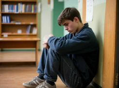 Уголовное дело возбудили по факту противоправных действий в отношении 17-летнего школьника