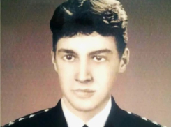 В этот день 31 год назад Александр Кирьянов ценой своей жизни спас командира