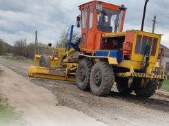 В хуторе Вознесенский готовят масштабное грейдирование улиц