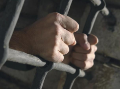 Жителя Морозовска осудили за изнасилование 84-летней пенсионерки