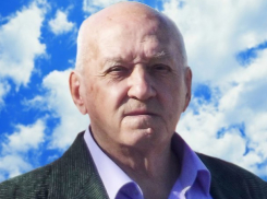 80-летнего Николая Каменева Морозовск проводил в последний путь