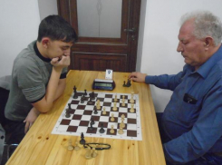 Всего несколько очков отделяло морозовчан от звания чемпиона области по шахматам