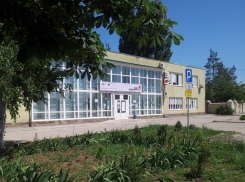 С 30 марта по 3 апреля МФЦ Морозовского района работать не будет, организована «горячая линия»