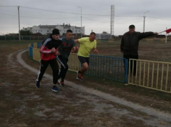 Золото соревнований по легкой атлетике в Морозовске завоевала команда СКА