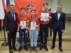 Юнармейцы из Морозовска выиграли областной кубок по шахматам