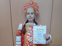 Диплом лауреата 3 степени завоевала воспитанница Морозовской ДШИ на вокальном конкурсе в Волгодонске