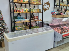 Большой выбор рыбы и морепродуктов к вашему новогоднему столу в магазине «Рыбный Берег»