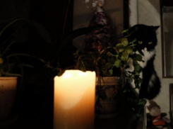 Тысячи жителей Морозовска снова остались без электричества 