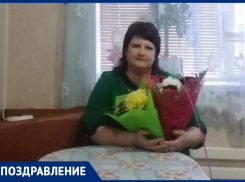 Инну Новатную поздравили с юбилеем самые родные и близкие