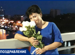 Наталью Николаеву поздравила с Днем рождения подруга