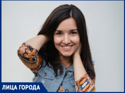 Занятия в детской школе искусств повлияли на дальнейшую судьбу морозовчанки Юлии Бурой