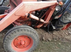 Морозовчанина насмерть задавил трактор