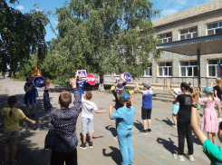 ЮИДовцы Владимировской школы Морозовского района присоединились к всероссийской акции «Безопасное детство»