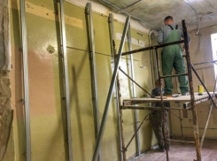 Капитальный ремонт детской школы искусств продолжается в Морозовске 