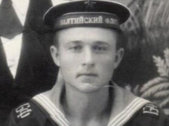 Как морозовчанин на коронацию в Англию ходил