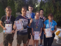 Победителем шахматного турнира в честь Дня физкультурника в Морозовске стал Денис Кулешов