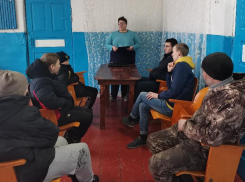 Что такое патриотизм и с чего начинается любовь к Родине обсудили с детьми в Сибирьчанском СК 