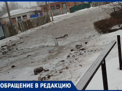 Улица Матросова в Морозовске остается верна себе: всё та же лужа в любое время года