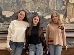 Школьницы из Морозовского района покорили престижную олимпиаду «Звезда»