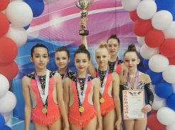 Морозовские гимнастки завоевали 1 место на областных соревнованиях в Ростове-на-Дону