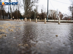 Как уберечь себя от травм во время гололеда рассказали жителям Морозовска