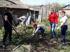 Студенты Морозовского агропромышленного техникума приняли участие в акции милосердия «Помоги Ветерану»