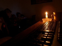 Четыре часа без света предстоит провести жителям Морозовска 14 декабря