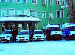 Автопарк Центральной больницы Морозовского района пополнился пятью новенькими авто