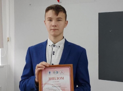 Ученик Вербочанской школы Дмитрий Ананьев стал победителем конференции Донской академии наук юных исследователей 