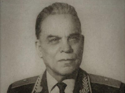 Календарь Морозовска: 10 апреля родился ремонтный рабочий, ставший Героем