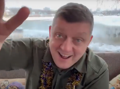 «Давайте попробуем быть счастливыми!» - Олег Пахолков поздравил читателей «Блокнота» с наступающим Новым годом