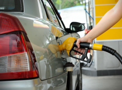 Дизельное топливо на Дону подорожало еще на полтора рубля