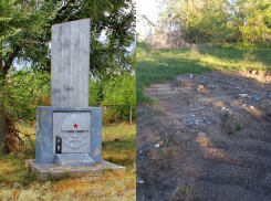 В преддверии Дня Победы снесли единственный памятник солдатам ВОВ в хуторе Морозовского района 