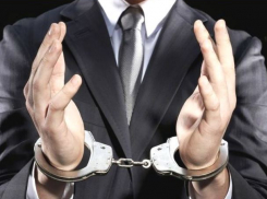 Более 15 миллионов рублей похитил воспользовавшийся служебным положением морозовчанин 