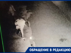 Подростки украли фонарик и попали в объектив камеры наблюдения в Морозовске