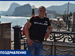 Александра Синельникова с Днем рождения поздравила семья