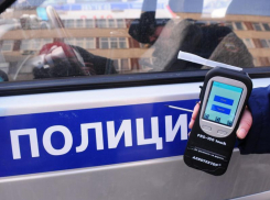 Автолюбителей Морозовского и Милютинского районов начали массово проверять на состояние опьянения